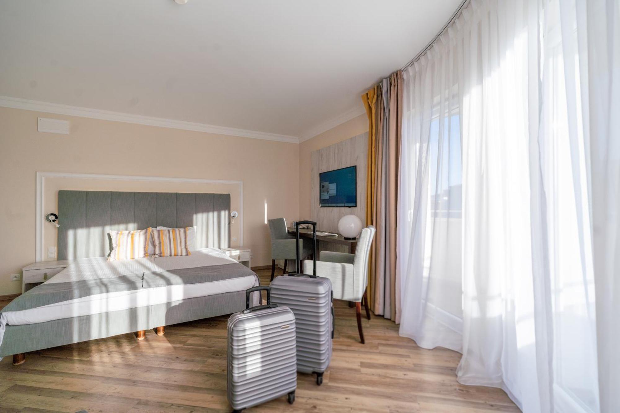 Hotel & Spa Trzy Wyspy Swinoujscie Dış mekan fotoğraf